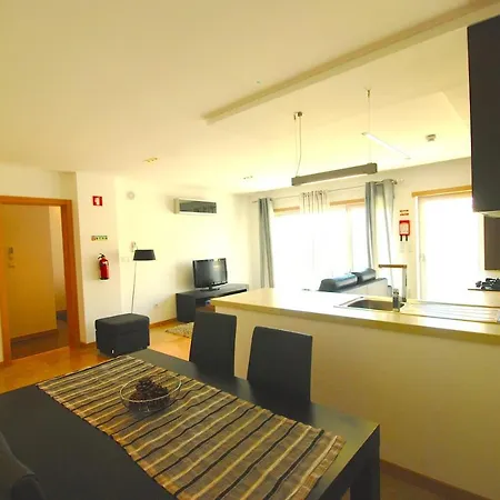 Apartment Sailor - Apartment, 1 Km To The With Balcony And Pool Sao Martinho do Porto