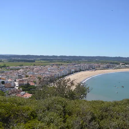 Sailor - Apartment, 1 Km To The With Balcony And Pool * Sao Martinho do Porto