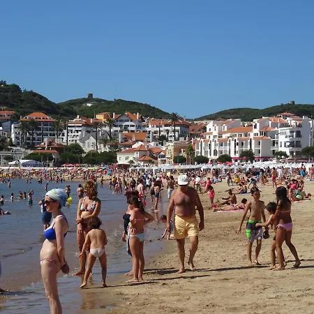 Sailor - Apartment, 1 Km To The With Balcony And Pool * Sao Martinho do Porto